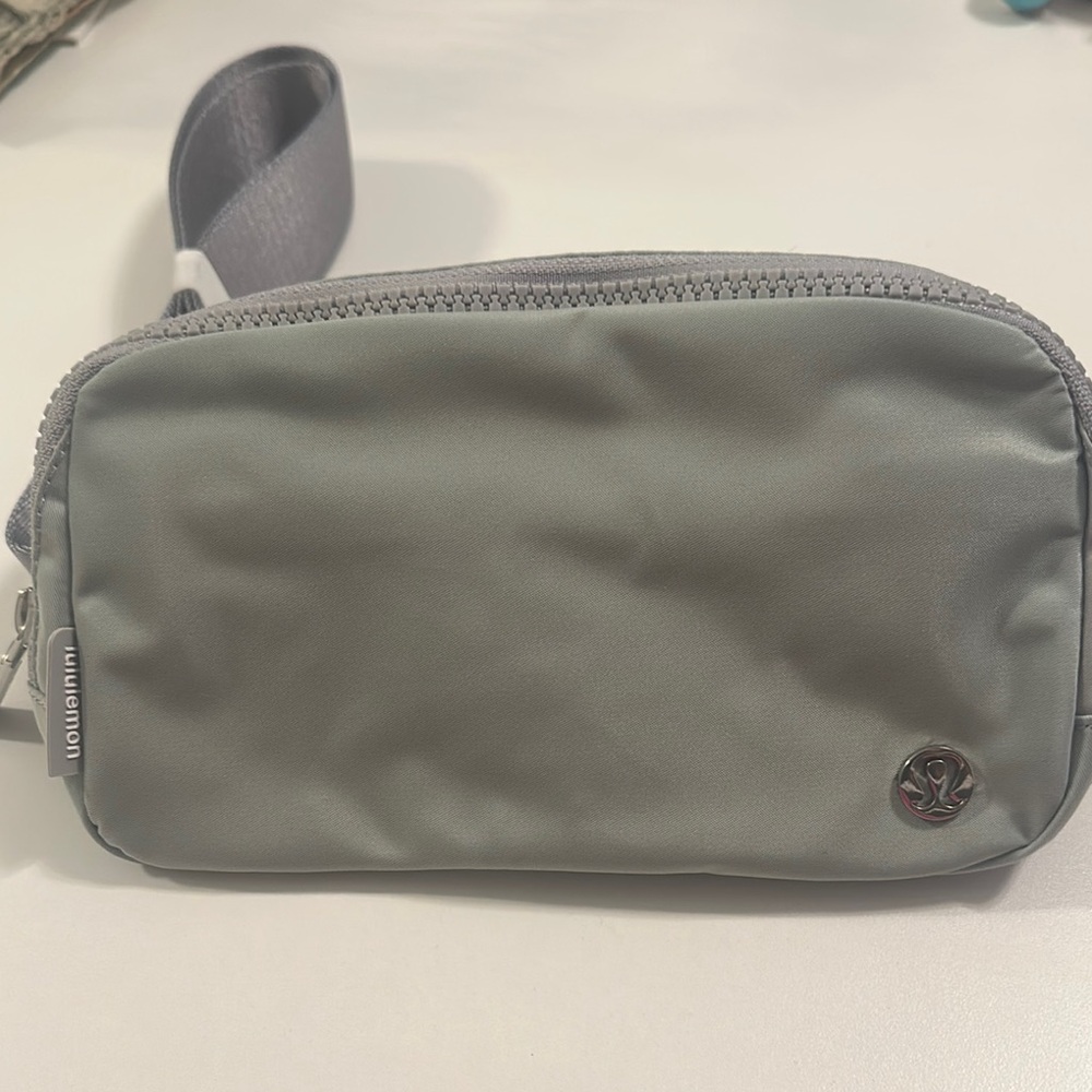 lululemon athletica Gray Belt Bag new with tags